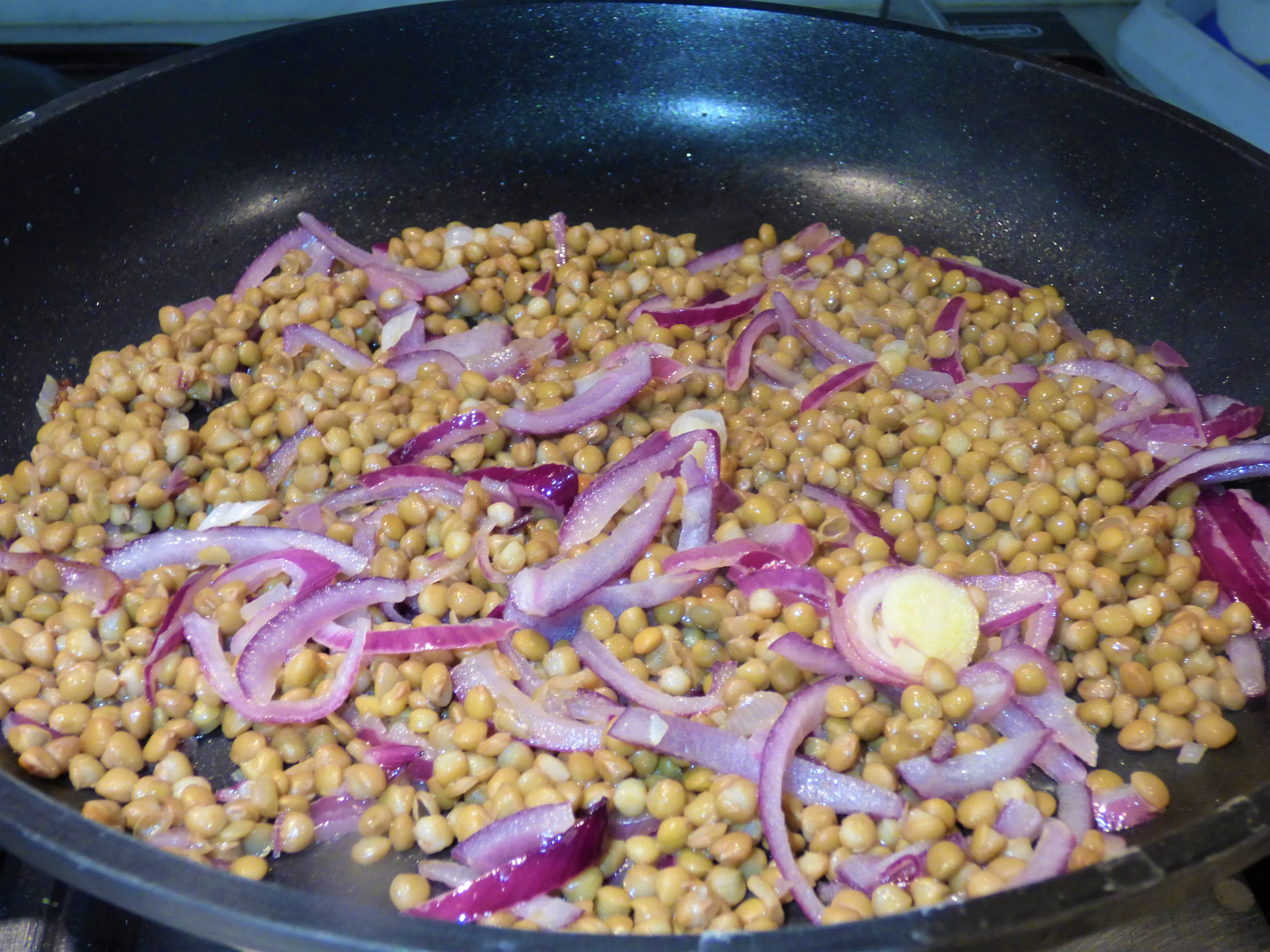 Foto polenta al ragù di lenticchie