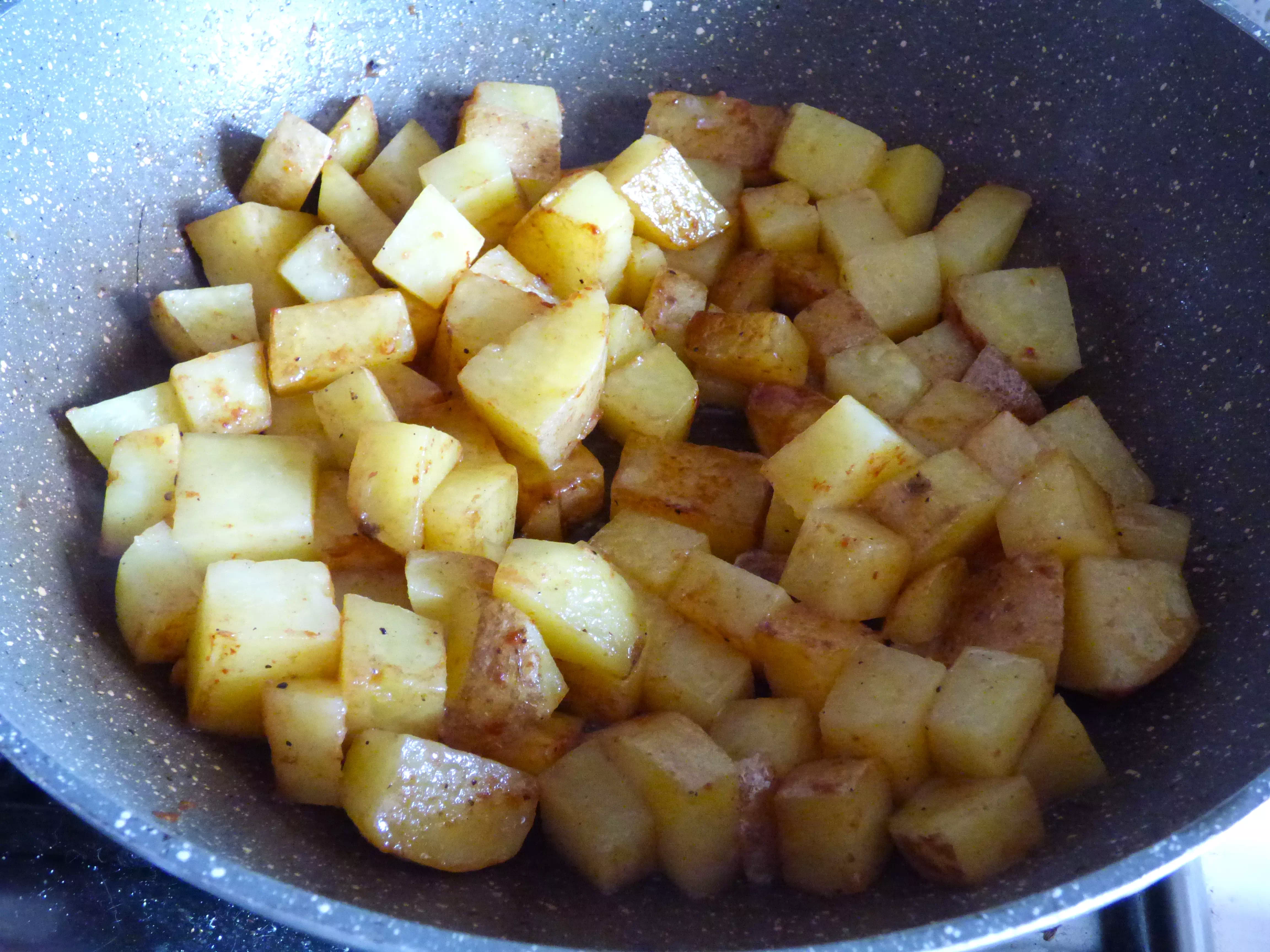 Foto patatas bravas